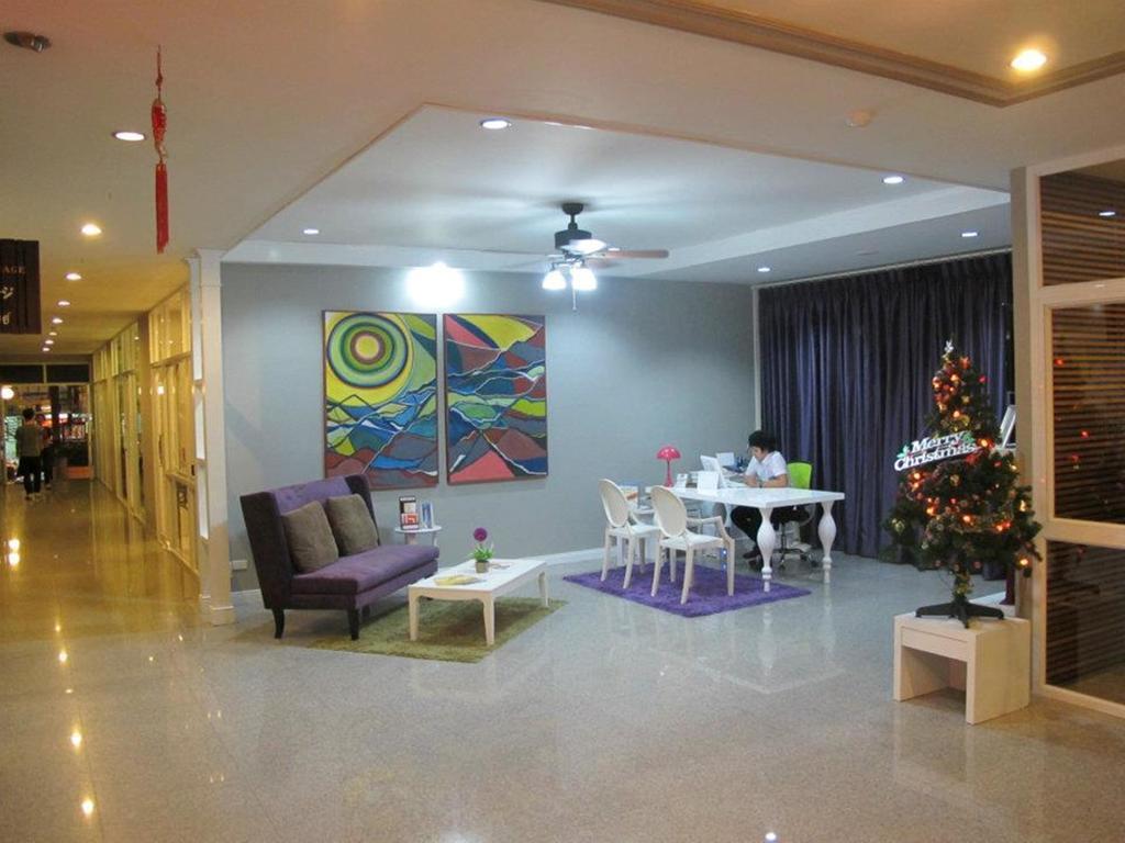 Baiyoke Ciao Hotel Чиангмай Екстериор снимка