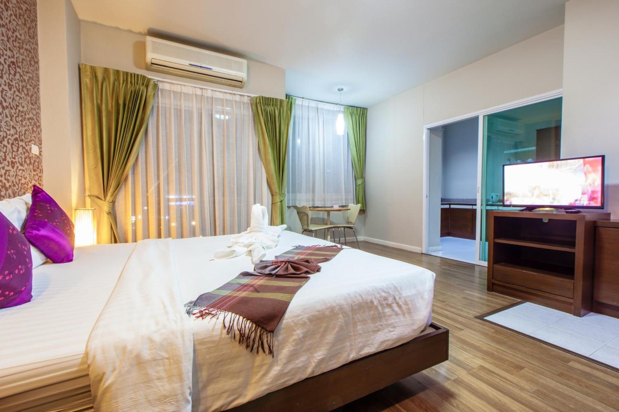 Baiyoke Ciao Hotel Чиангмай Екстериор снимка
