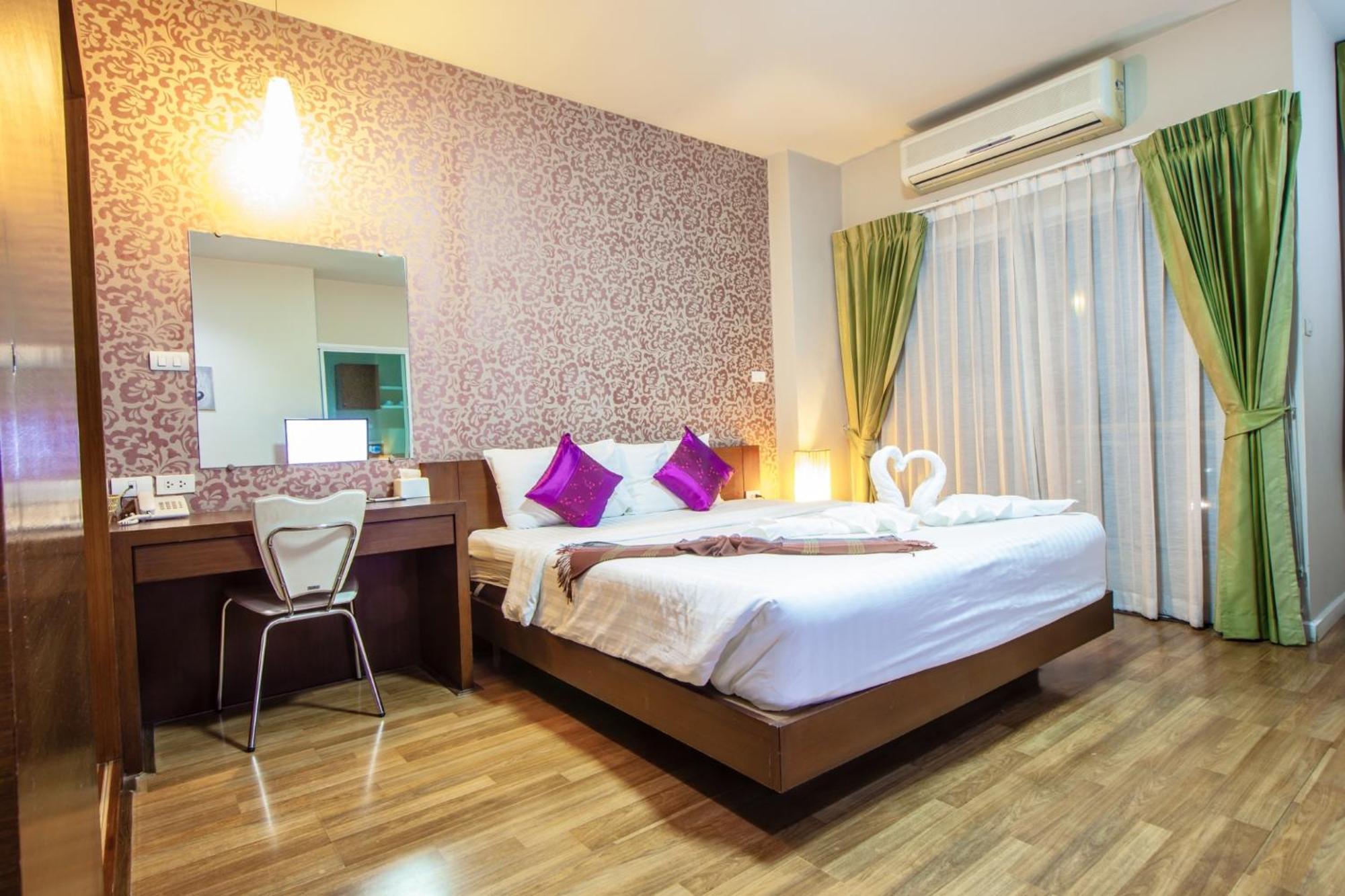 Baiyoke Ciao Hotel Чиангмай Екстериор снимка