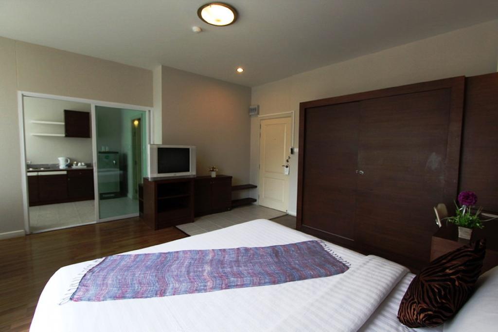 Baiyoke Ciao Hotel Чиангмай Екстериор снимка